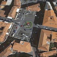 Piazza Dante Luftbild, credit: GoogleMaps